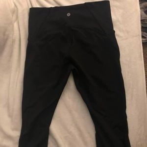 Lululemon cropped leggings